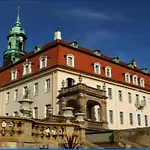 Ruhig Und Spartanisch Wohnen In Lichtenwalde 1 Love hotel *